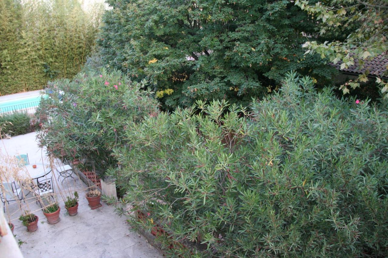 Le Mas Des Dames Appartement Avignon Exterior foto